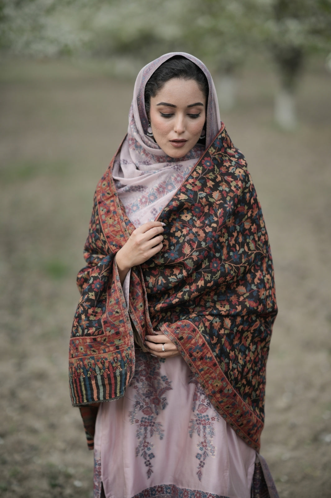 Reversible Kani Zari Shawl