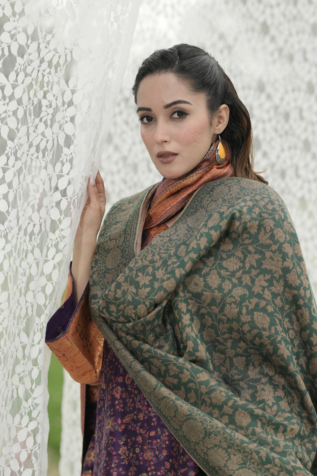 Reversible Kani Shawl