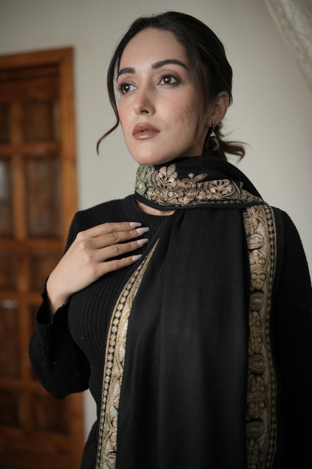 Tilla Border Shawl
