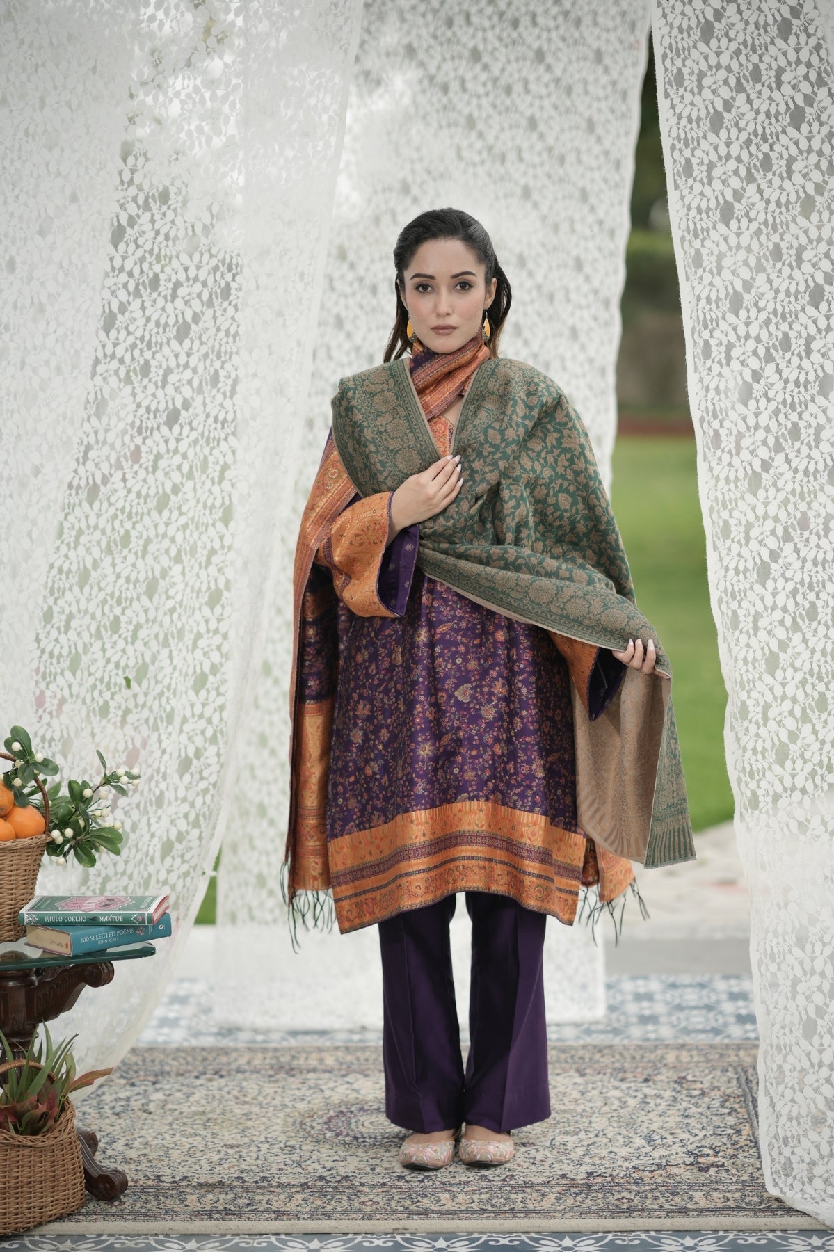 Reversible Kani Shawl