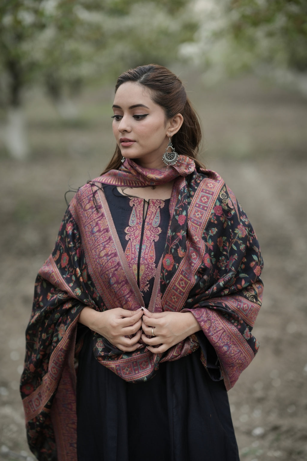 Darbar Shawl