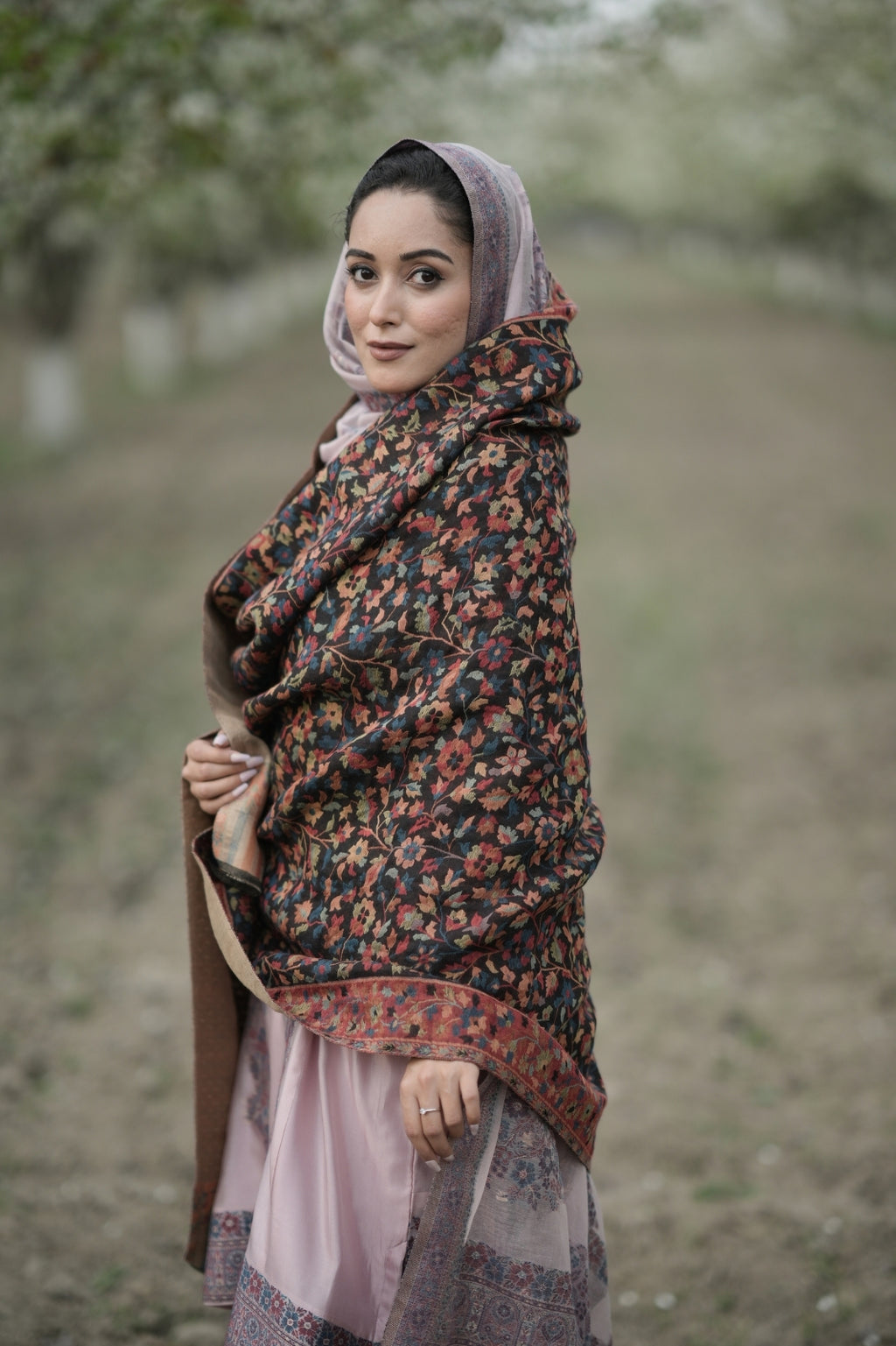 Reversible Kani Zari Shawl