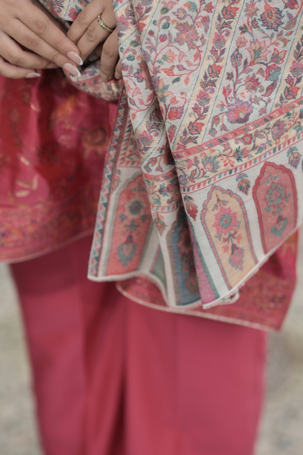 Kani Shawl with Light Zari Weaving