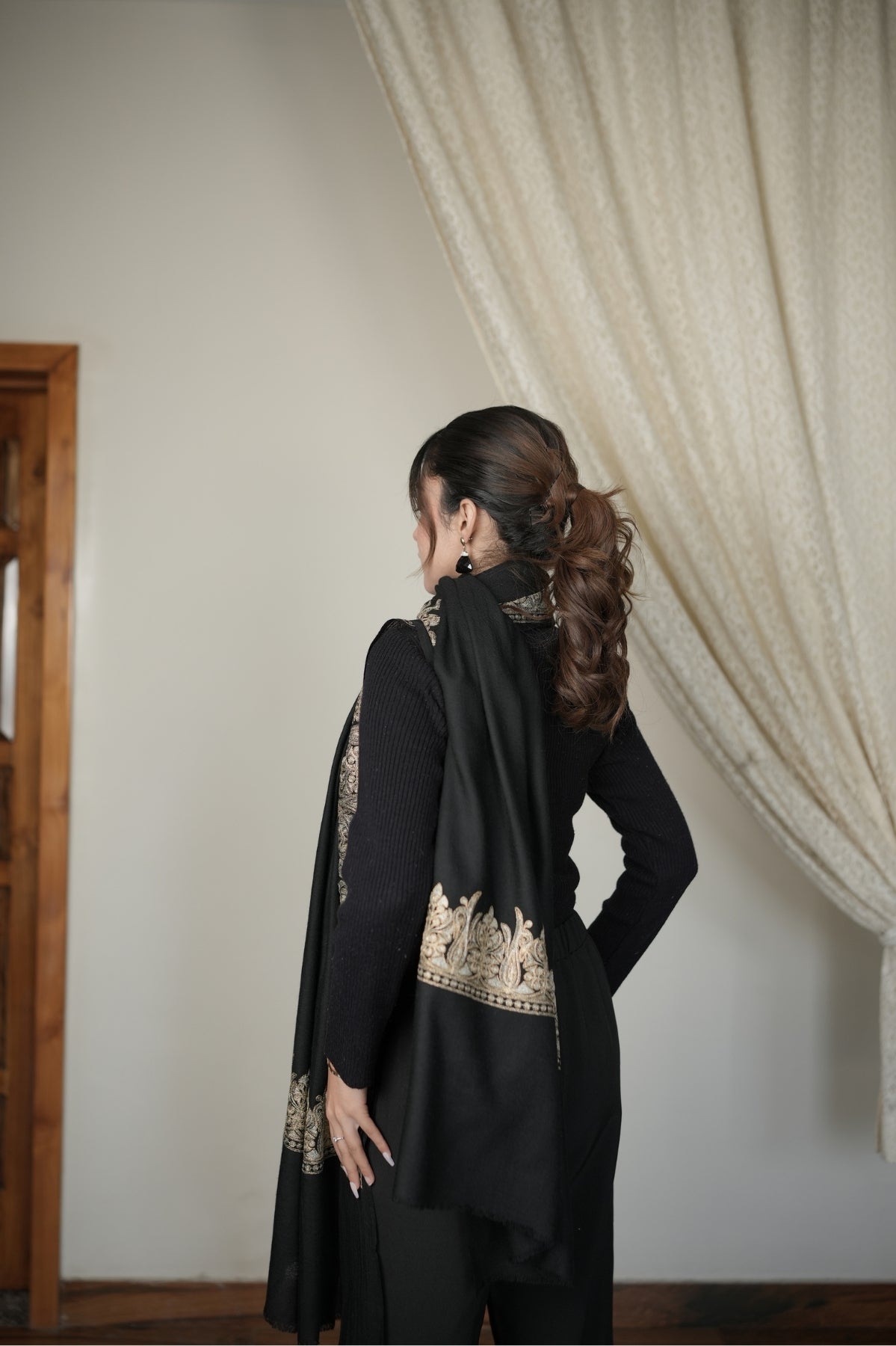 Tilla Border Shawl
